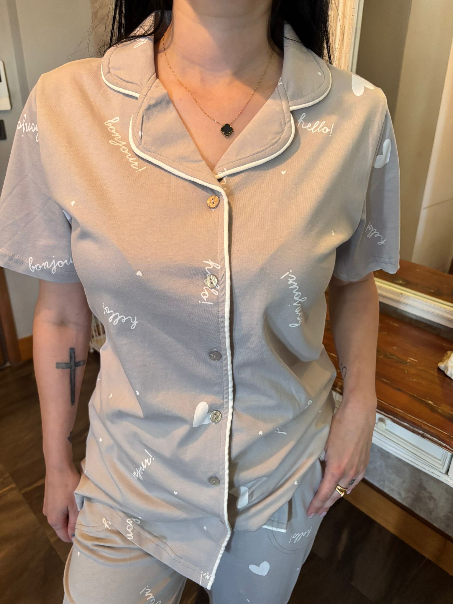 Kalp Dokunuşu | Süprem Kumaş Önden Düğmeli Pijama Takımı – - Görsel 5